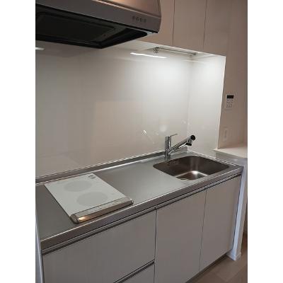 オネスティ 102【管理NO：1-027482001-01020】 ★家具家電は申し込み後に搬入します★の物件画像
