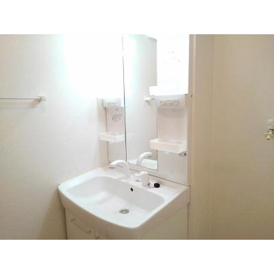 プロムナードＢ 101【管理NO：1-016419202-01010】 ★家具家電は申し込み後に搬入します★ ★2026年09月中旬入居可能★の物件画像