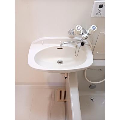 サンヒルズ小島 104【管理NO：1-004652801-01040】 ★家具家電は申し込み後に搬入します★ ★2026年10月上旬入居可能★の物件画像