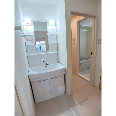 カッツェ＆ラッテ　Ⅱ 201【管理NO：1-021596502-02010】 ★家具家電は申し込み後に搬入します★の物件画像