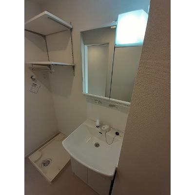 プラシードＵⅡ 102【管理NO：1-026038201-01020】 ★家具家電は申し込み後に搬入します★の物件画像