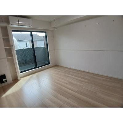 レジメント岸川 201【管理NO：1-028204301-02010】 ★家具家電は申し込み後に搬入します★の物件画像