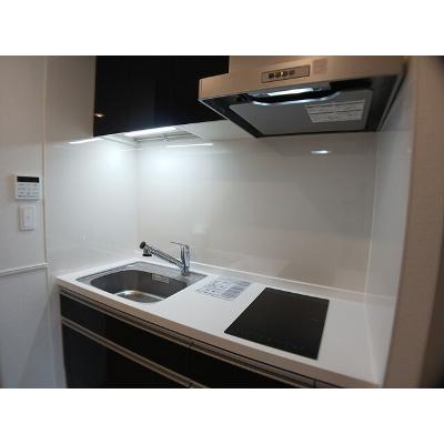 レジメント岸川 201【管理NO：1-028204301-02010】 ★家具家電は申し込み後に搬入します★の物件画像