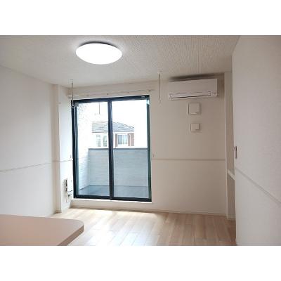 ＢＲＩＳＥ 202【管理NO：1-028475401-02020】 ★家具家電は申し込み後に搬入します★の物件画像