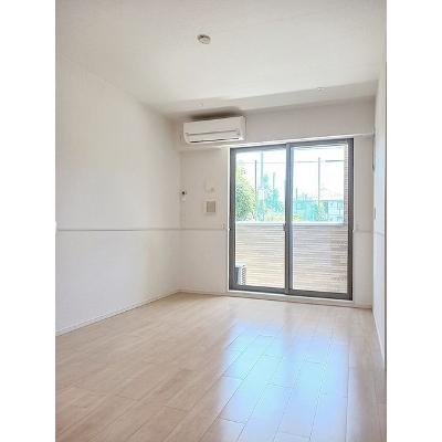 タイムリーⅠ 102【管理NO：1-024155701-01020】 ★家具家電は申し込み後に搬入します★の物件画像