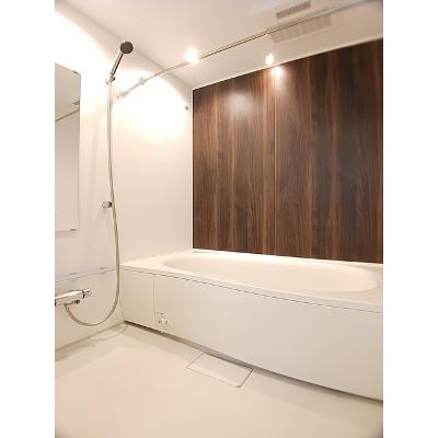プレジール 102【管理NO：1-023809401-01020】 ★家具家電は申し込み後に搬入します★の物件画像