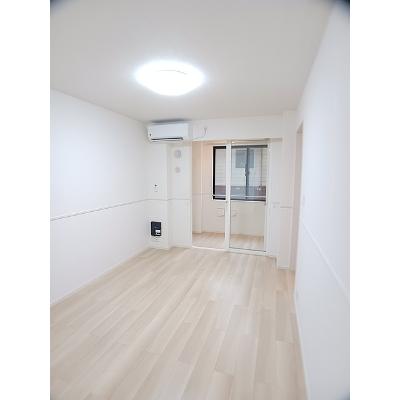 向日葵之颯Ⅱ 103【管理NO：1-028603602-01030】 ★家具家電は申し込み後に搬入します★ ★2026年09月下旬入居可能★の物件画像