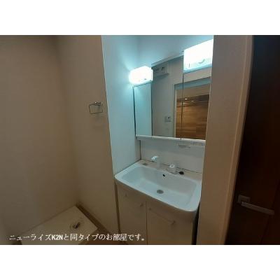 フォルム 202【管理NO：1-028186101-02020】 ★家具家電は申し込み後に搬入します 2026年10月上旬入居可能の物件画像