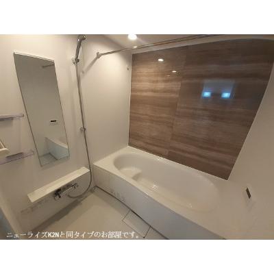 フォルム 105【管理NO：1-028186101-01040】 ★家具家電は申し込み後に搬入します 2026年10月上旬入居可能の物件画像