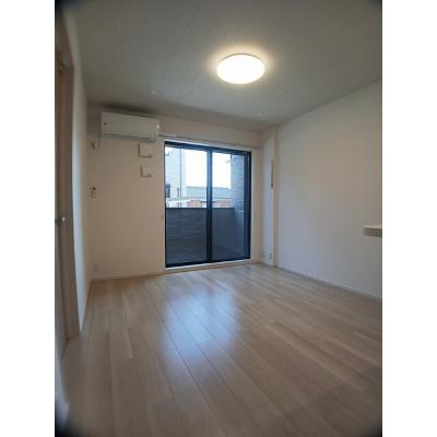 ペルラ　ルーチェＡ 102【管理NO：1-028339601-01020】 ★家具家電は申し込み後に搬入します 2026年08月中旬入居可能の物件画像