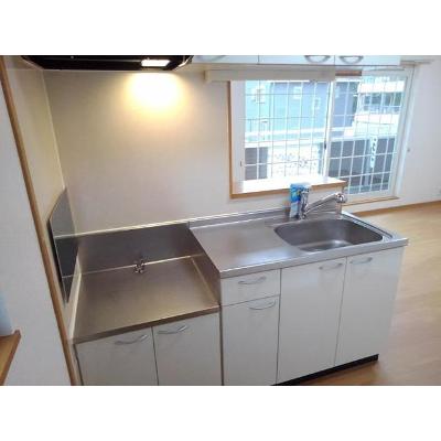 プラシードＢ 201【管理NO：1-014369402-02010】 ★家具家電は申し込み後に搬入します★ ★2026年10月中旬入居可能★の物件画像