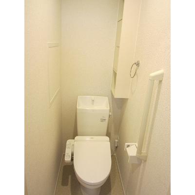 グランアルブル 201【管理NO：1-023693001-02010】 ★家具家電は申し込み後に搬入します 2026年08月下旬入居可能の物件画像