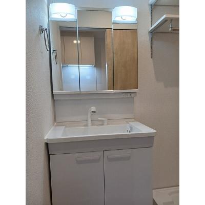 プロムナⅡ 303【管理NO：1-027806801-03030】 ★家具家電は申し込み後に搬入します★の物件画像