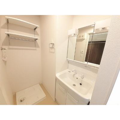 バンブー　ニン　Ｂ 102【管理NO：1-026976502-01020】 ★家具家電は申し込み後に搬入します★ ★2026年10月中旬入居可能★の物件画像