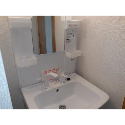 インフィニティ　シバタ 201【管理NO：1-012558701-02010】 ★家具家電は申し込み後に搬入します★の物件画像