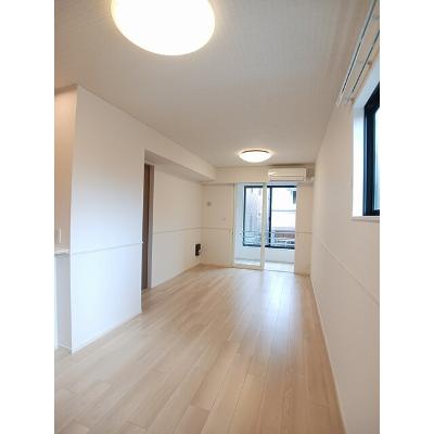 フルールドゥボヌールアオイ 101【管理NO：1-028049301-01010】 ★家具家電は申し込み後に搬入します★の物件画像