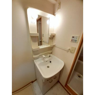 サンリット・平砂 302【管理NO：1-012820201-03020】 ★家具家電は申し込み後に搬入します★の物件画像