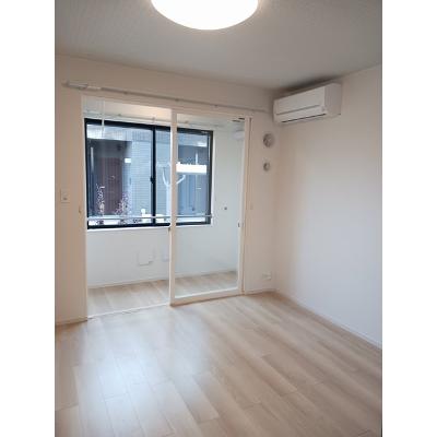 ファントム 101【管理NO：1-027670602-01010】 ★家具家電は申し込み後に搬入します★ ★2026年09月中旬入居可能★の物件画像