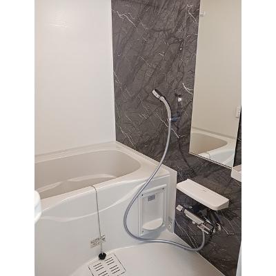ファントム 101【管理NO：1-027670602-01010】 ★家具家電は申し込み後に搬入します★ ★2026年09月中旬入居可能★の物件画像