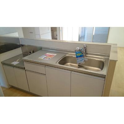 フローラ　Ⅱ 103【管理NO：1-021120801-01030】 ★家具家電は申し込み後に搬入します★の物件画像