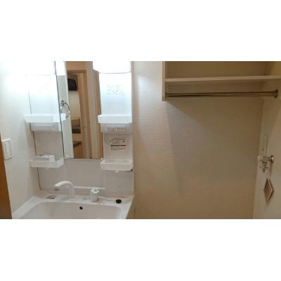フローラ　Ⅱ 103【管理NO：1-021120801-01030】 ★家具家電は申し込み後に搬入します★の物件画像