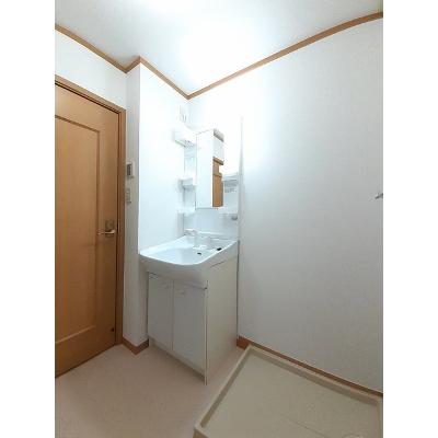 リーオ・ピーノ 103【管理NO：1-011612601-01030】 ★家具家電は申し込み後に搬入します★ ★2026年09月上旬入居可能★の物件画像