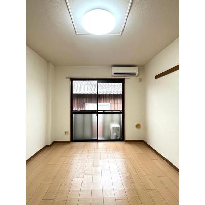 アヴニール２１ 203【管理NO：1-010660501-02030】 ★家具家電は申し込み後に搬入します★の物件画像