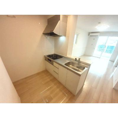 ＰＯＰＯＲＡ　Ⅲ 101【管理NO：1-025618803-01010】 ★家具家電は申し込み後に搬入します★ ★2026年09月中旬入居可能★の物件画像