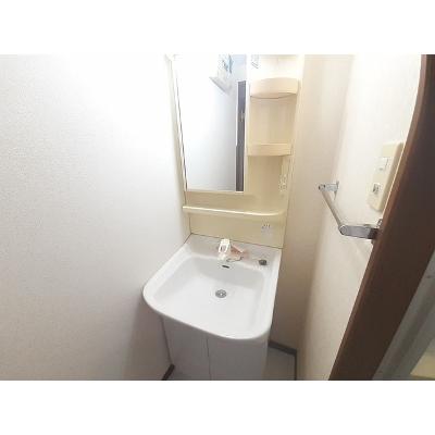 グラン・アベニ－ル 105【管理NO：1-010775401-01050】 ★家具家電は申し込み後に搬入します★ ★2026年08月下旬入居可能★の物件画像