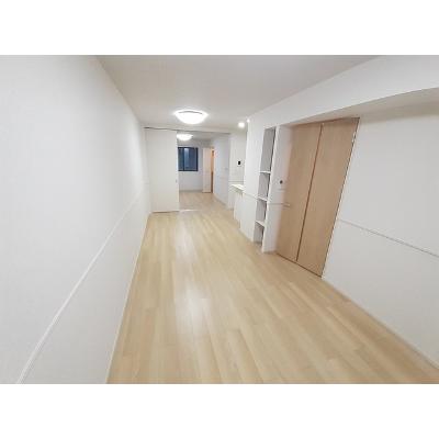 リバープレイン木床Ⅰ 102【管理NO：1-026989201-01020】 ★家具家電は申し込み後に搬入します★の物件画像