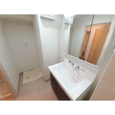 盛キャラバン 501【管理NO：1-022814901-05010】 ★家具家電は申し込み後に搬入します★ ★2026年08月中旬入居可能★の物件画像