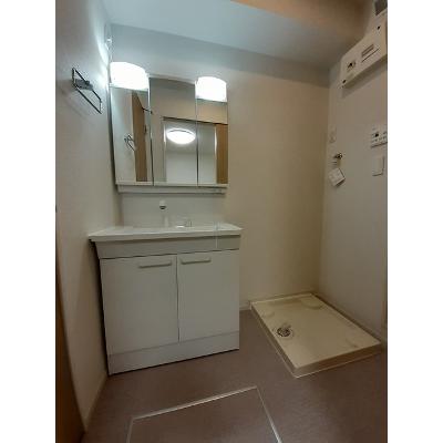 シエレトワール 103【管理NO：1-026860501-01030】 ★家具家電は申し込み後に搬入します★ ★2026年08月中旬入居可能★の物件画像