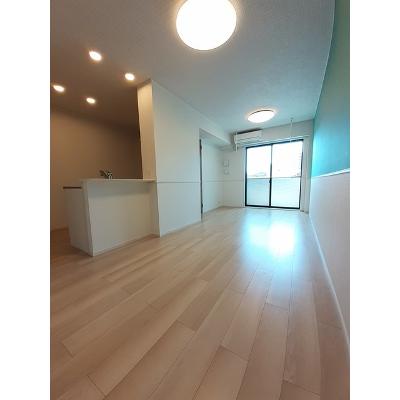 エアリー　ガーデン 102【管理NO：1-027332701-01020】 ★家具家電は申し込み後に搬入します★の物件画像