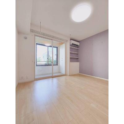 プレミアム２２番館 102【管理NO：1-024969802-01020】 ★家具家電は申し込み後に搬入します★の物件画像