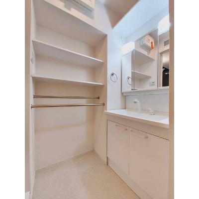プレミアム２２番館 102【管理NO：1-024969802-01020】 ★家具家電は申し込み後に搬入します★の物件画像