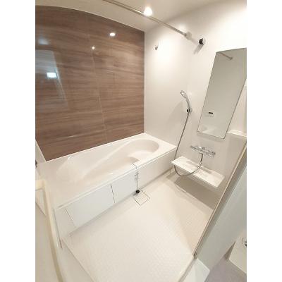 リラ　クオーレ　Ⅱ 103【管理NO：1-027377401-01030】 ★家具家電は申し込み後に搬入します★の物件画像