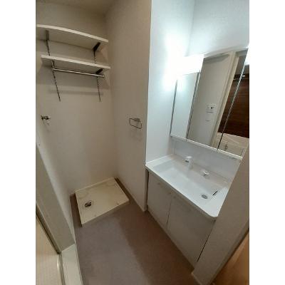 リラ　クオーレ　Ⅱ 103【管理NO：1-027377401-01030】 ★家具家電は申し込み後に搬入します★の物件画像