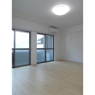 ラ・ペジーブル新町 102【管理NO：1-020013301-01020】 ★家具家電は申し込み後に搬入します★ ★2026年09月中旬入居可能★の物件画像