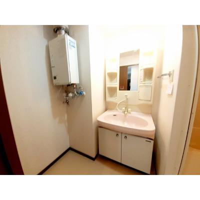 マジェスティー 303【管理NO：1-007969001-03030】 ★家具家電は申し込み後に搬入します★ ★2026年11月中旬入居可能★の物件画像