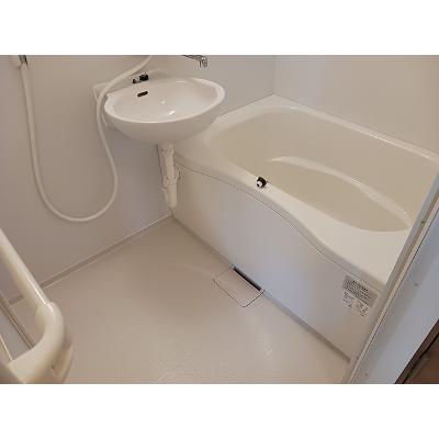 エルディム平沢 106【管理NO：1-002119301-01050】 ★家具家電は申し込み後に搬入します★の物件画像