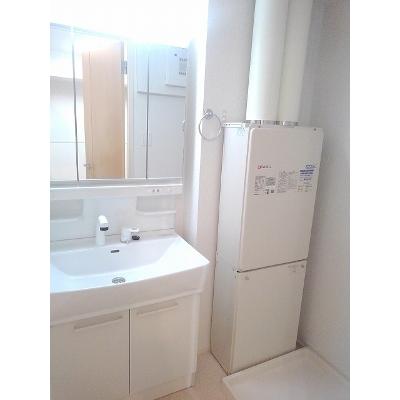 グランディアⅡ 104【管理NO：1-024277701-01040】 ★家具家電は申し込み後に搬入します★ ★2026年09月中旬入居可能★の物件画像