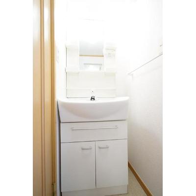 ブリッサ桜岡Ｆ 102【管理NO：1-013291902-01020】 ★家具家電は申し込み後に搬入します★ ★2026年09月中旬入居可能★の物件画像