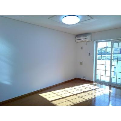パーク・ユニゾン 102【管理NO：1-014436101-01020】 ★家具家電は申し込み後に搬入します★ ★2026年08月下旬入居可能★の物件画像