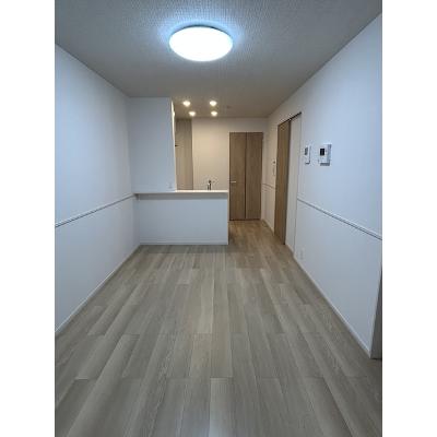 カフーエス 103【管理NO：1-028664401-01030】 ★家具家電は申し込み後に搬入します★の物件画像