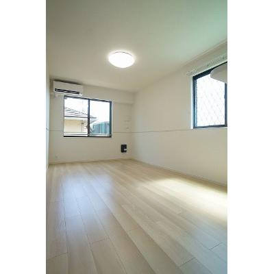 コンフォール 104【管理NO：1-026598301-01040】 ★家具家電は申し込み後に搬入します★の物件画像