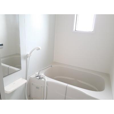クアトロ・アロース 201【管理NO：1-018822201-02010】 ★家具家電は申し込み後に搬入します★の物件画像