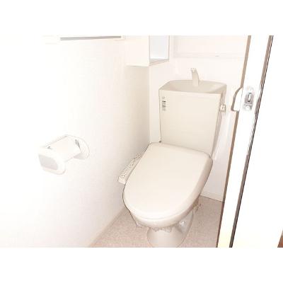クアトロ・アロース 201【管理NO：1-018822201-02010】 ★家具家電は申し込み後に搬入します★の物件画像