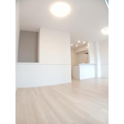 モデルノ　プラシード 202【管理NO：1-027948601-02020】 ★家具家電は申し込み後に搬入します★の物件画像