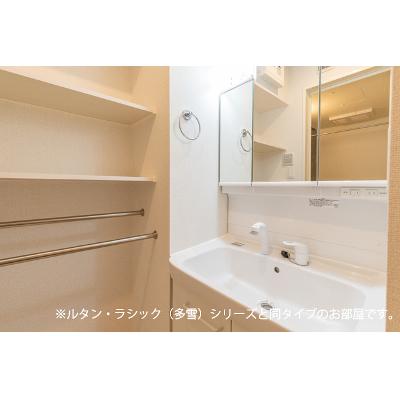 グラン　アクシス　Ⅰ 101【管理NO：1-028763401-01010】 ★家具家電は申し込み後に搬入します★ ★2027年02月上旬入居可能★の物件画像