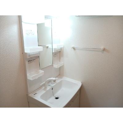 セレーナ　ヴィータ 201【管理NO：1-019718501-02010】 ★家具家電は申し込み後に搬入します★の物件画像